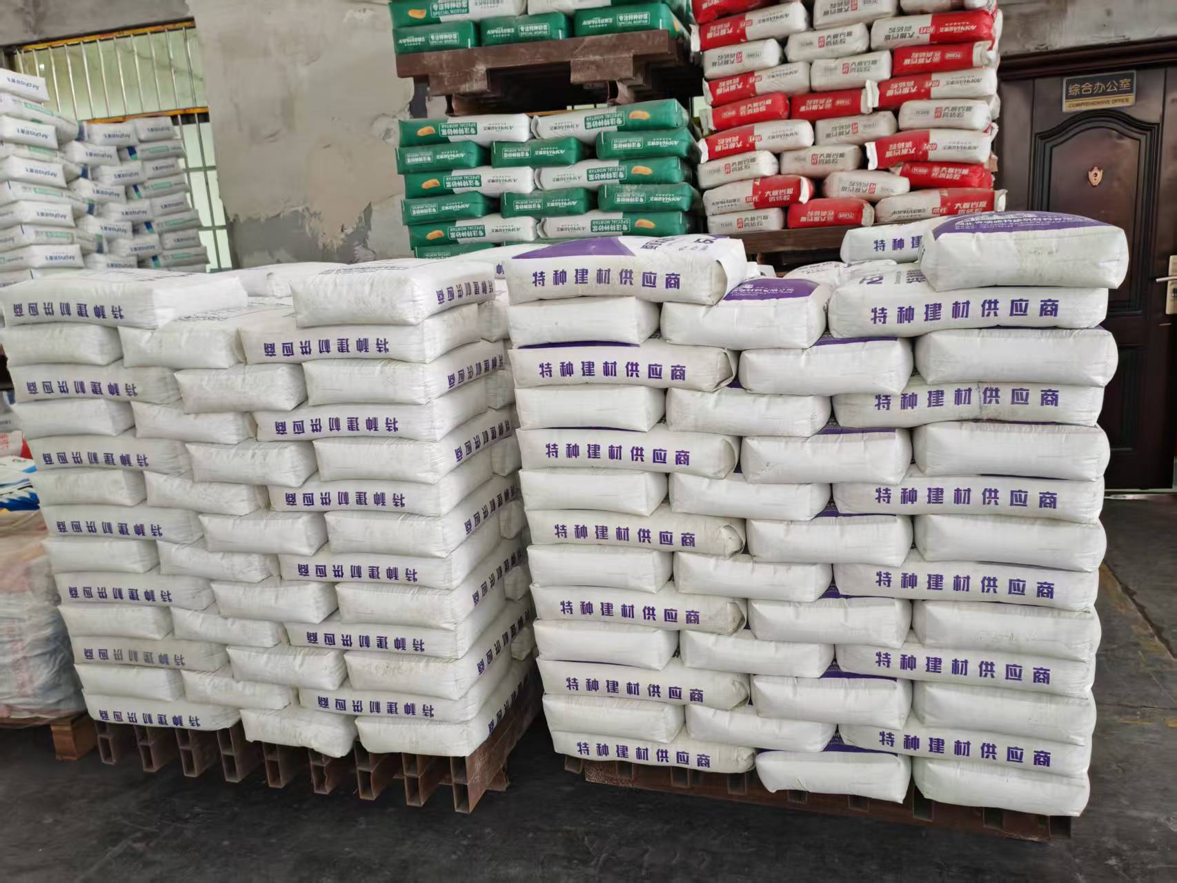 荆门拱顶带模注浆料